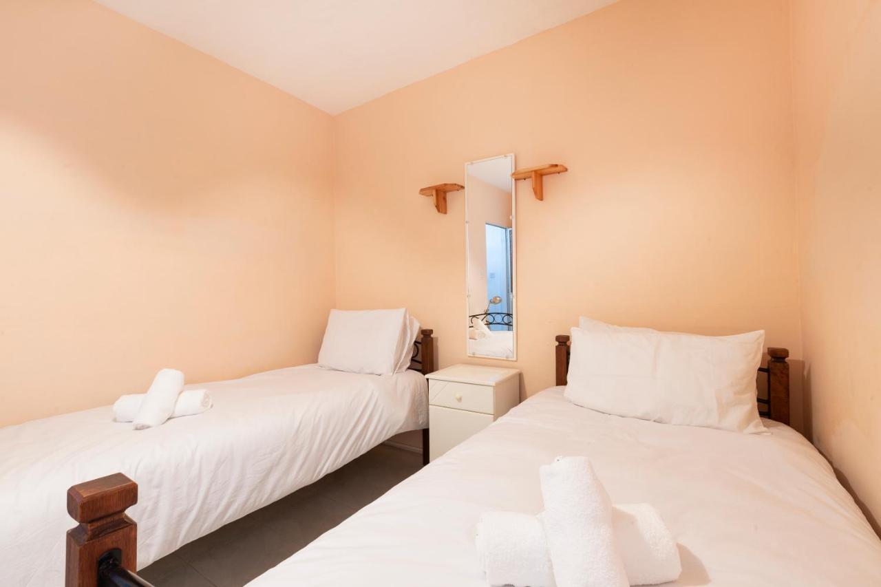 Ne1 - Lovely 2 Bedroom Apartment. Perfect Location Mellieħa Dış mekan fotoğraf